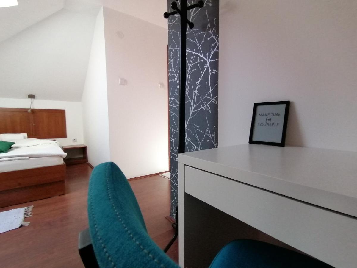 Mon Accommodation Free Parking Ni Dış mekan fotoğraf