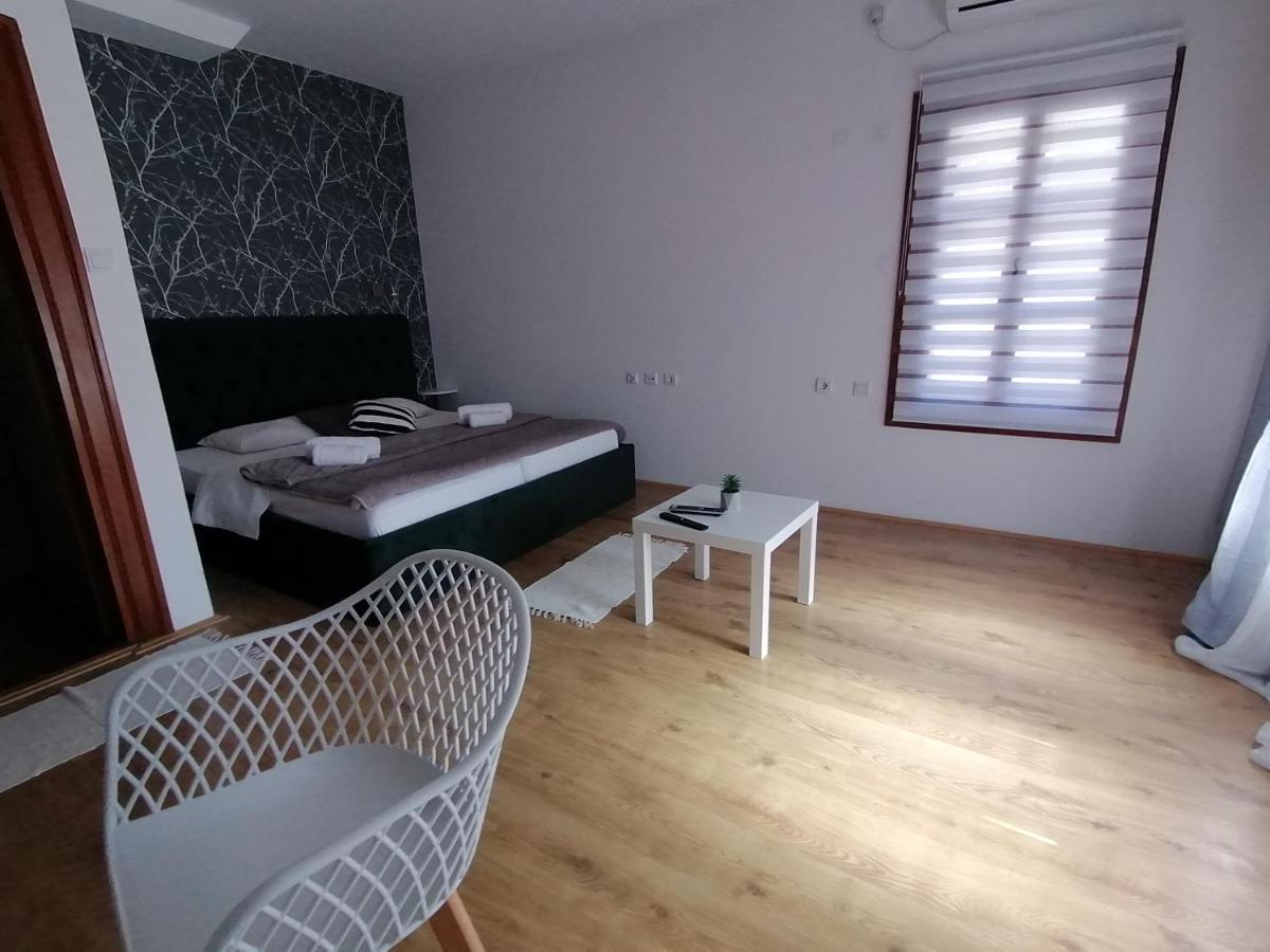 Mon Accommodation Free Parking Ni Dış mekan fotoğraf