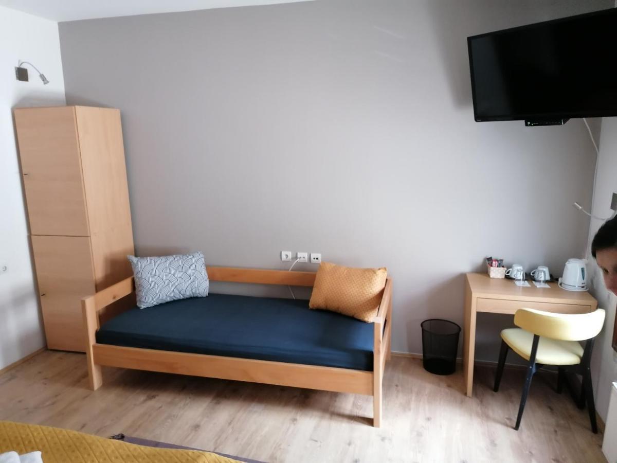 Mon Accommodation Free Parking Ni Dış mekan fotoğraf